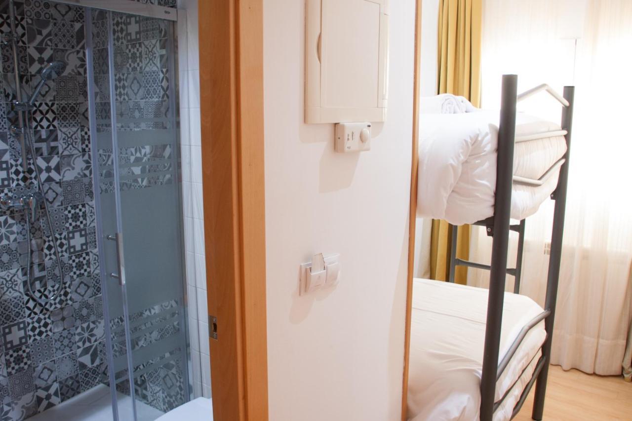 Hostal Cuentame Evolucion Auto Check In Burgos Ngoại thất bức ảnh