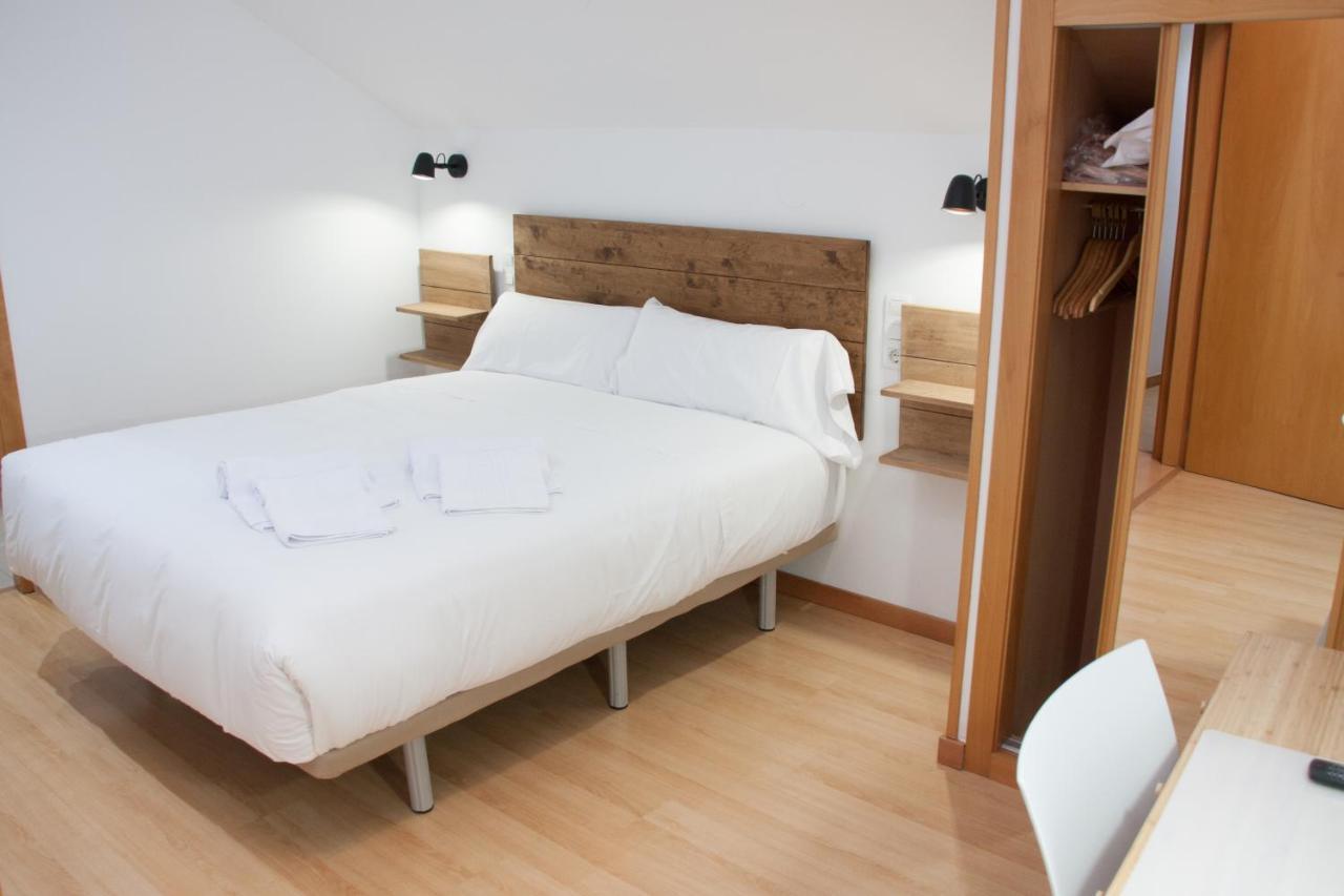 Hostal Cuentame Evolucion Auto Check In Burgos Ngoại thất bức ảnh