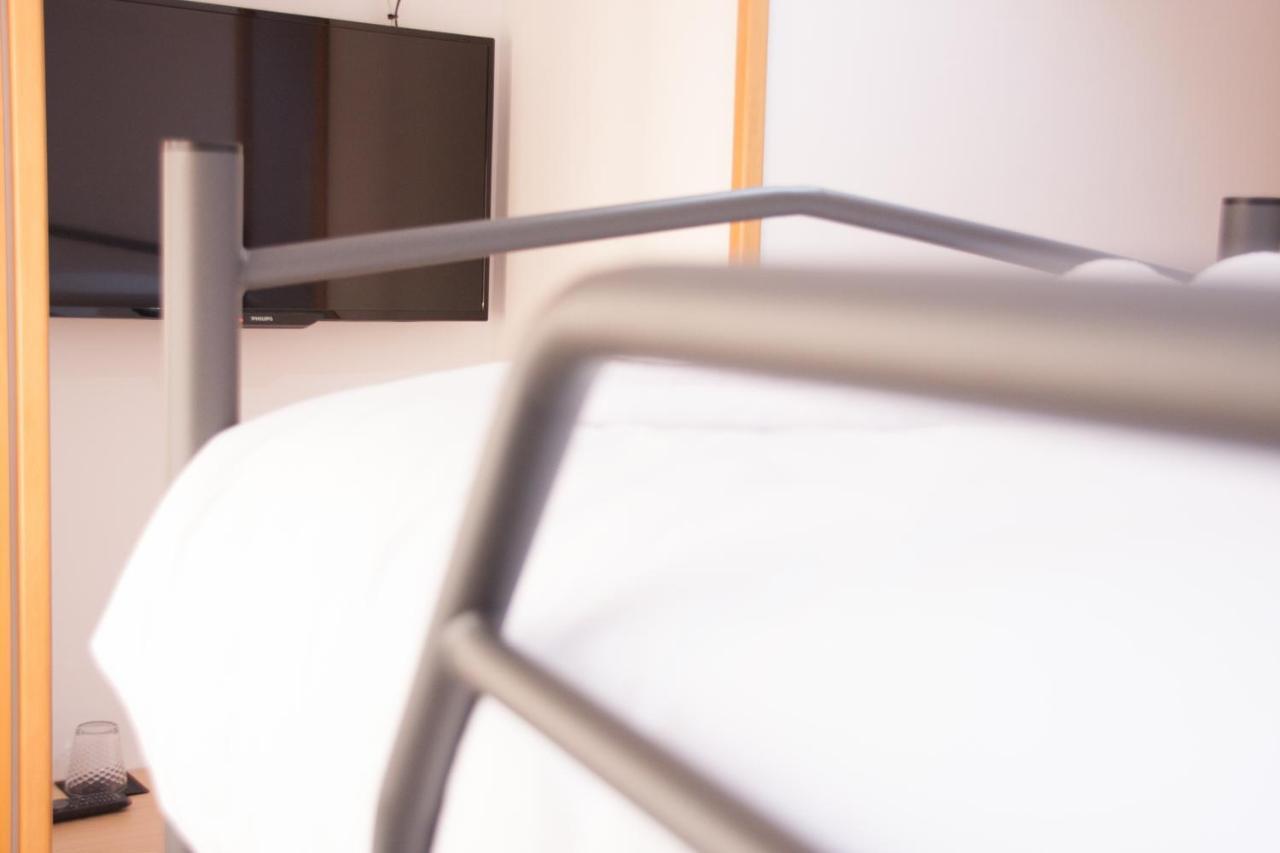 Hostal Cuentame Evolucion Auto Check In Burgos Ngoại thất bức ảnh